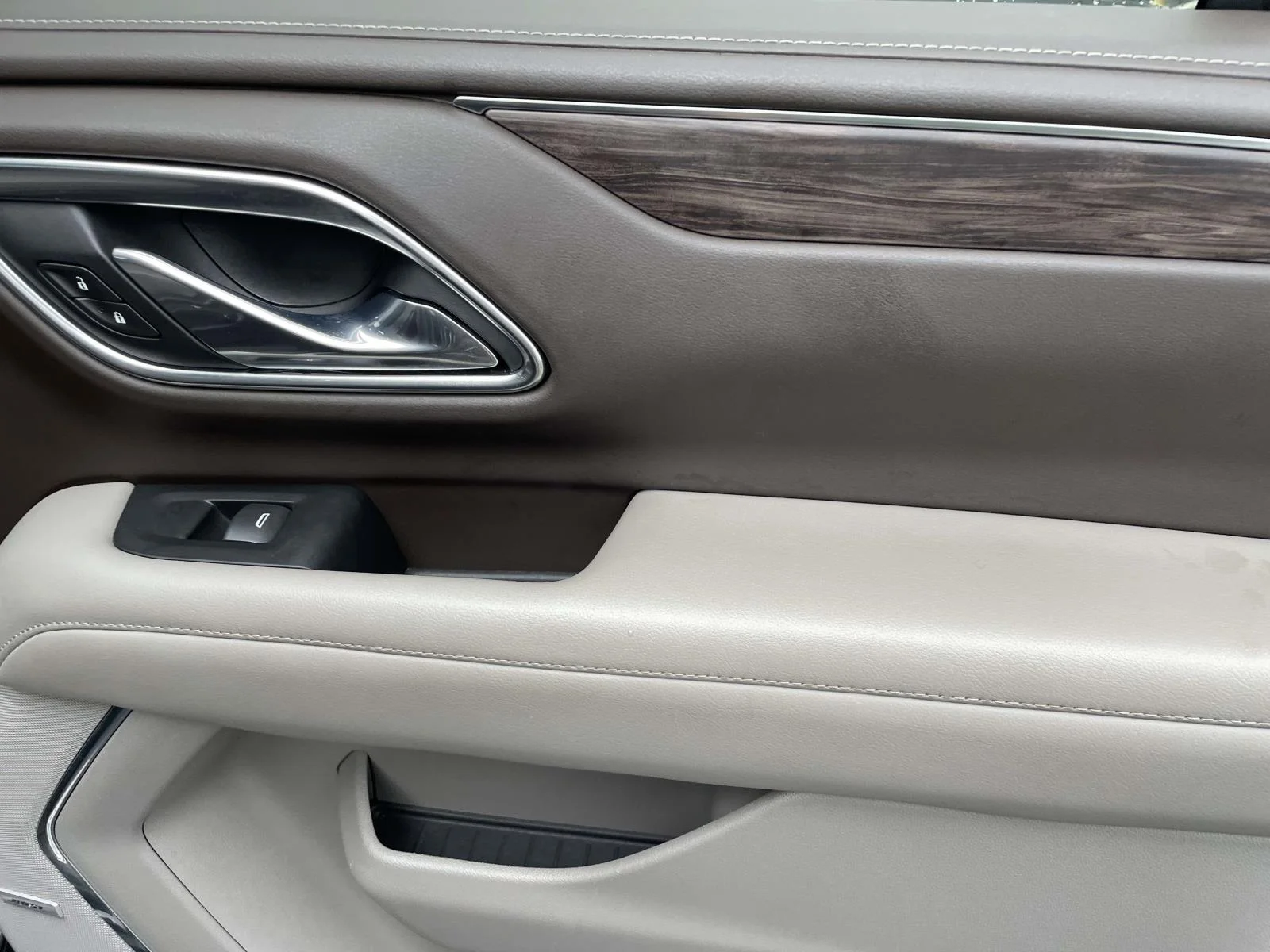 2021 Chevrolet Tahoe Z71 - Photo 10