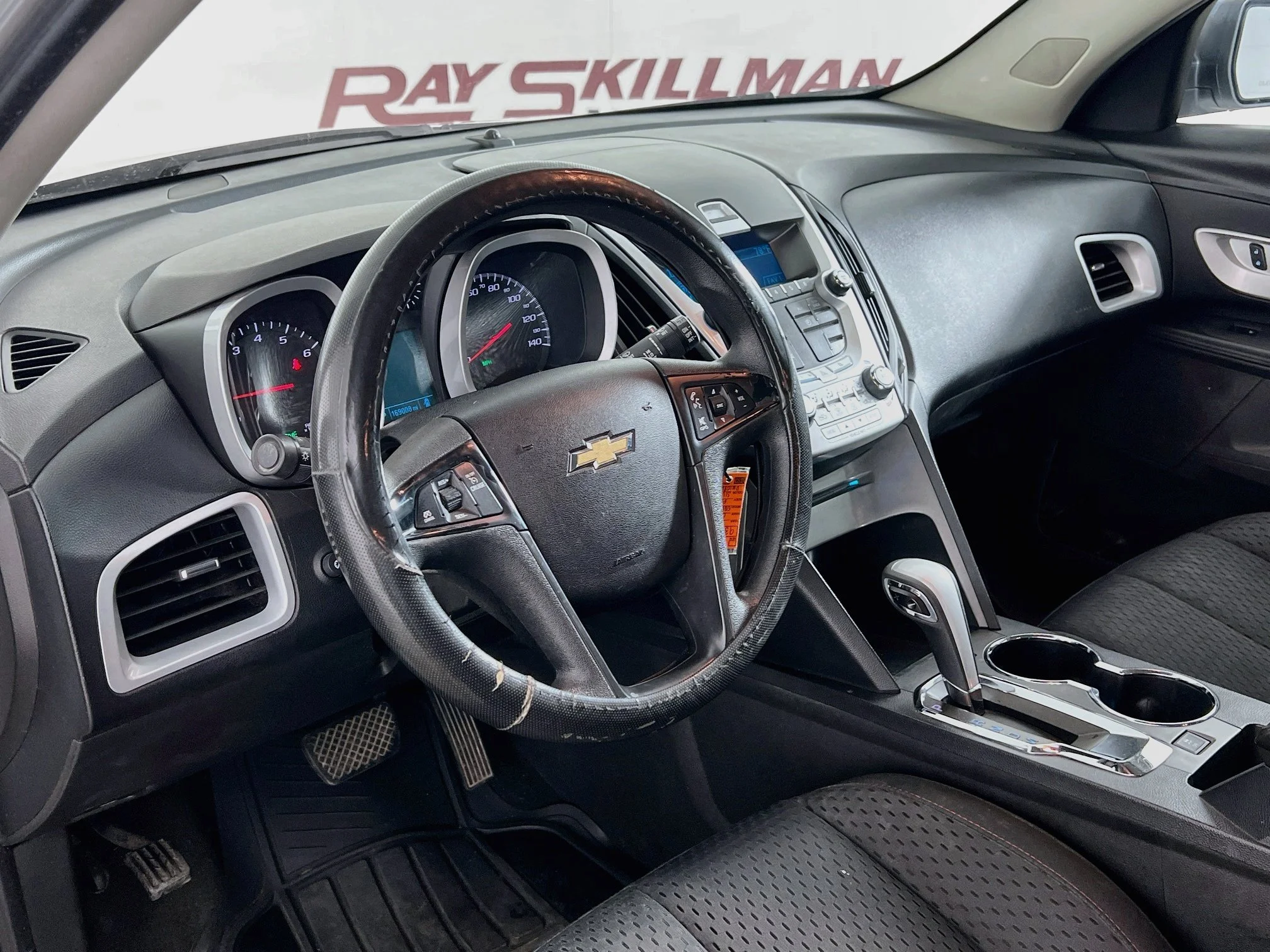 Used 2013 Silver Ice Metallic Chevrolet LS image 29