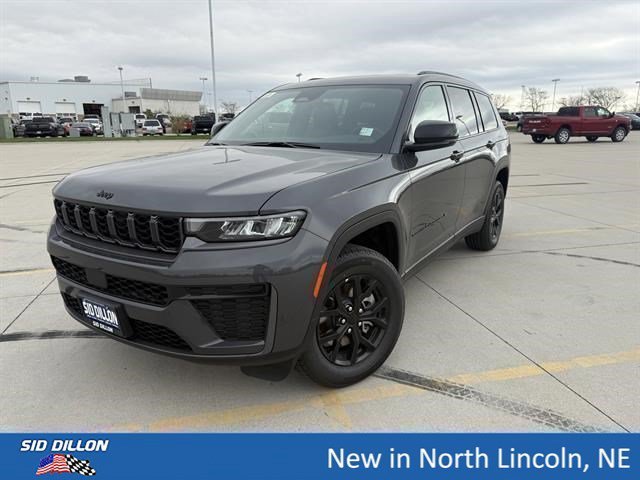2026 Jeep Grand Cherokee L Laredo Altitude