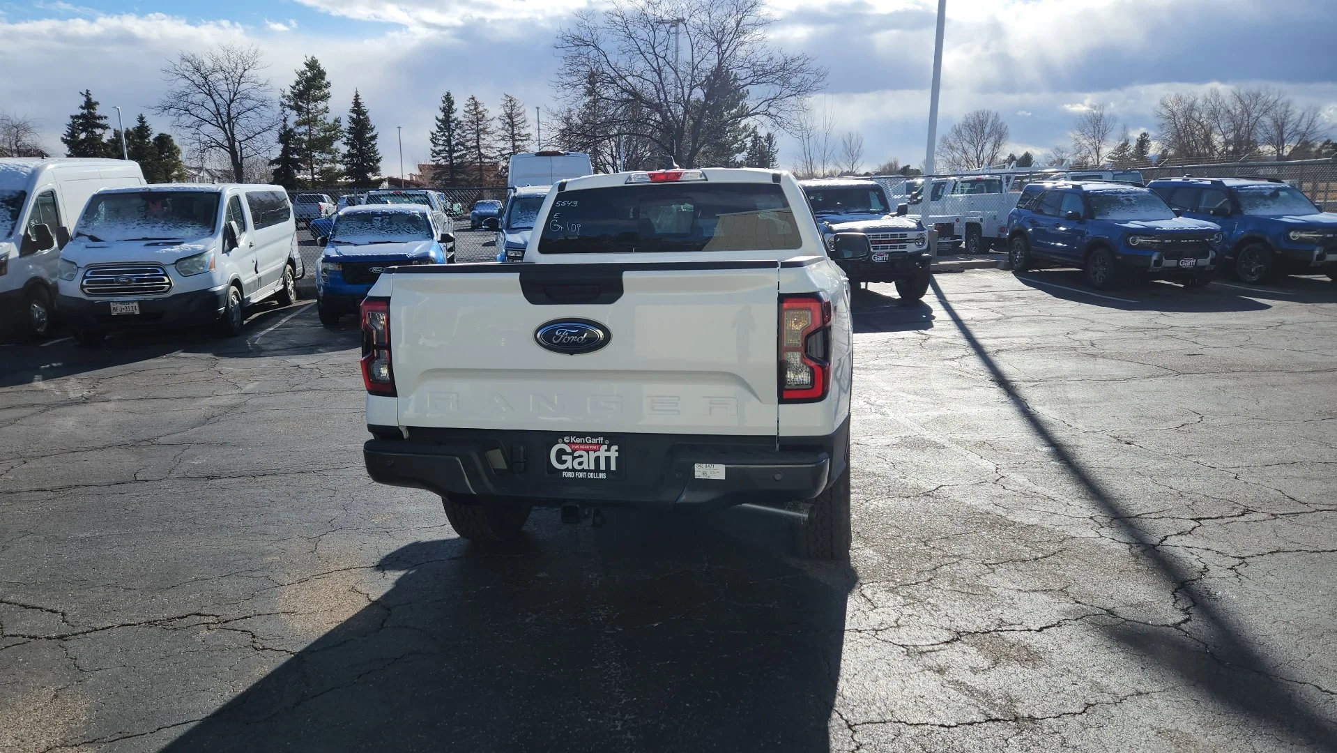 New 2025 Oxford White Ford LARIAT image 12