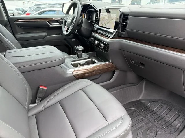 New 2026 Summit White GMC Elevation image 22