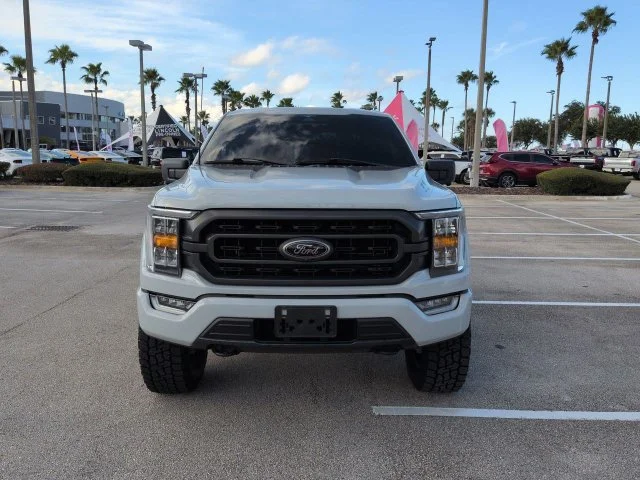 Used 2023 Gray Ford XLT image 9