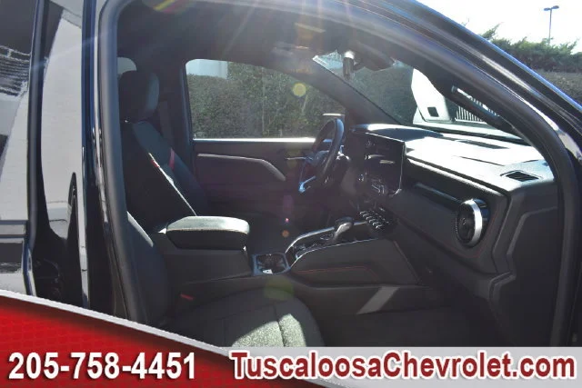 Used 2025 Black Chevrolet Z71 image 24