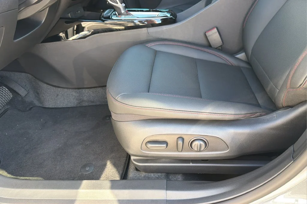 New 2026 Sterling Gray Metallic Chevrolet 2RS image 18