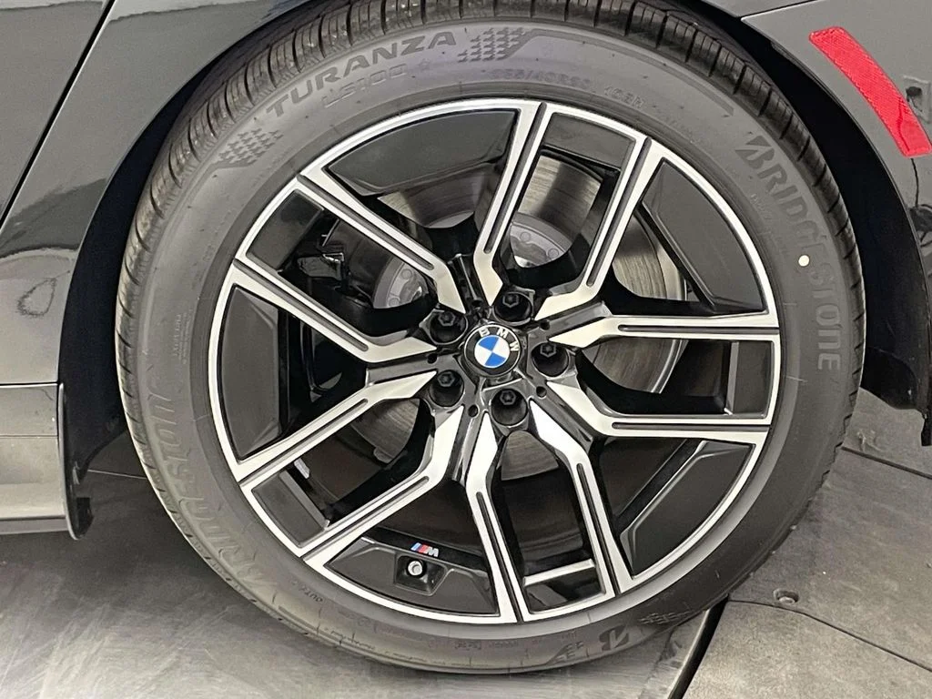 New 2026 Black BMW xDrive60 image 12