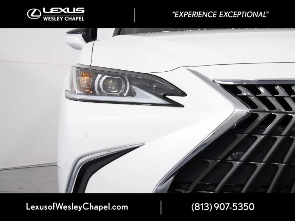 Certified Used 2025 White Lexus 350 image 10