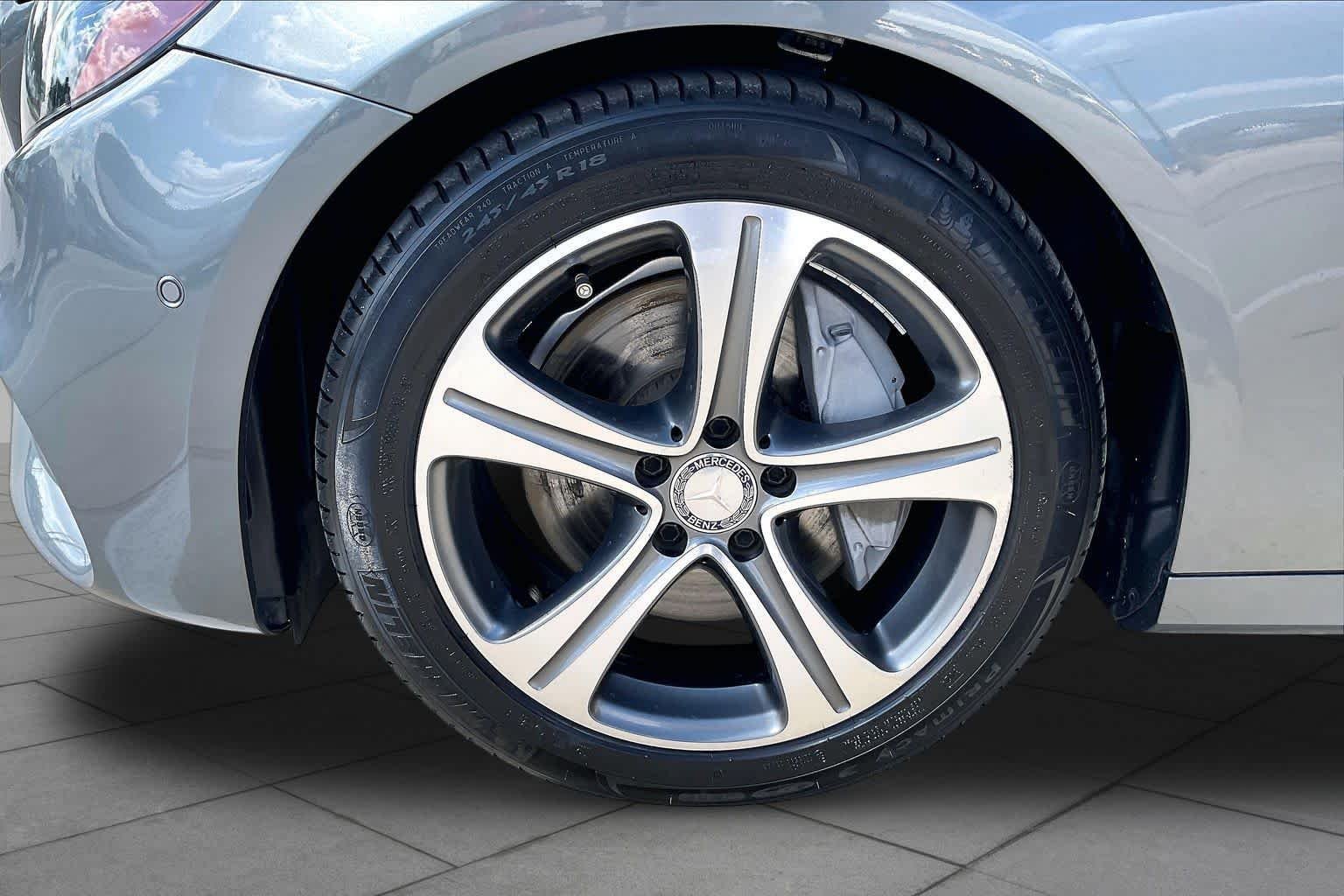 Used 2017 Selenite Grey Metallic Mercedes-Benz E 300 Sport image 11