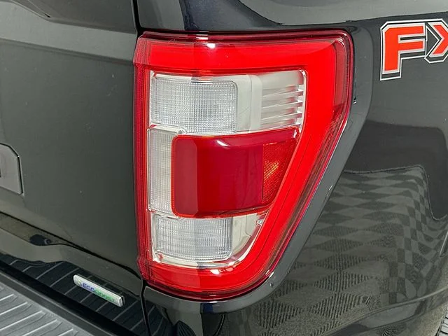 Certified Used 2022 Black Ford Lariat image 27