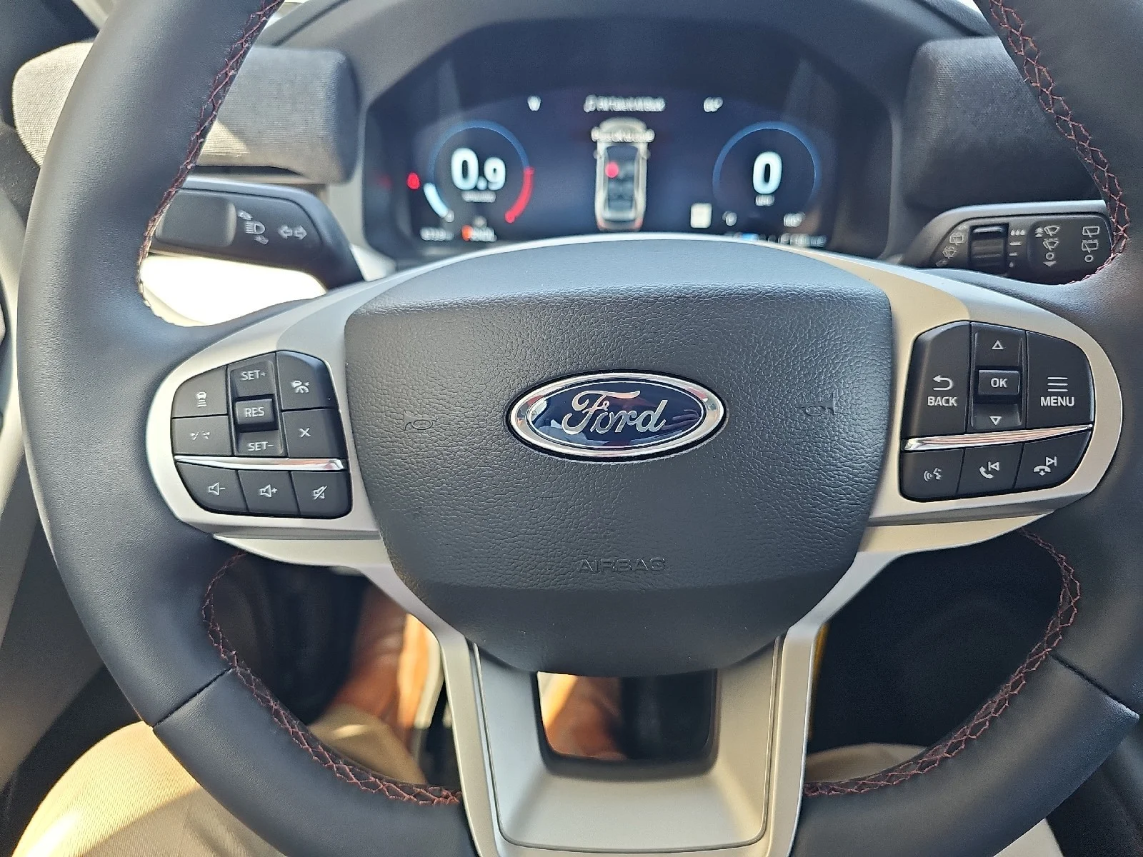 New 2026 Star White Metallic Tri-Coat Ford Active image 19