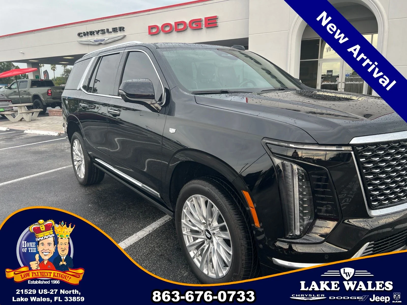 Used 2025 Black Cadillac Premium Luxury image 3
