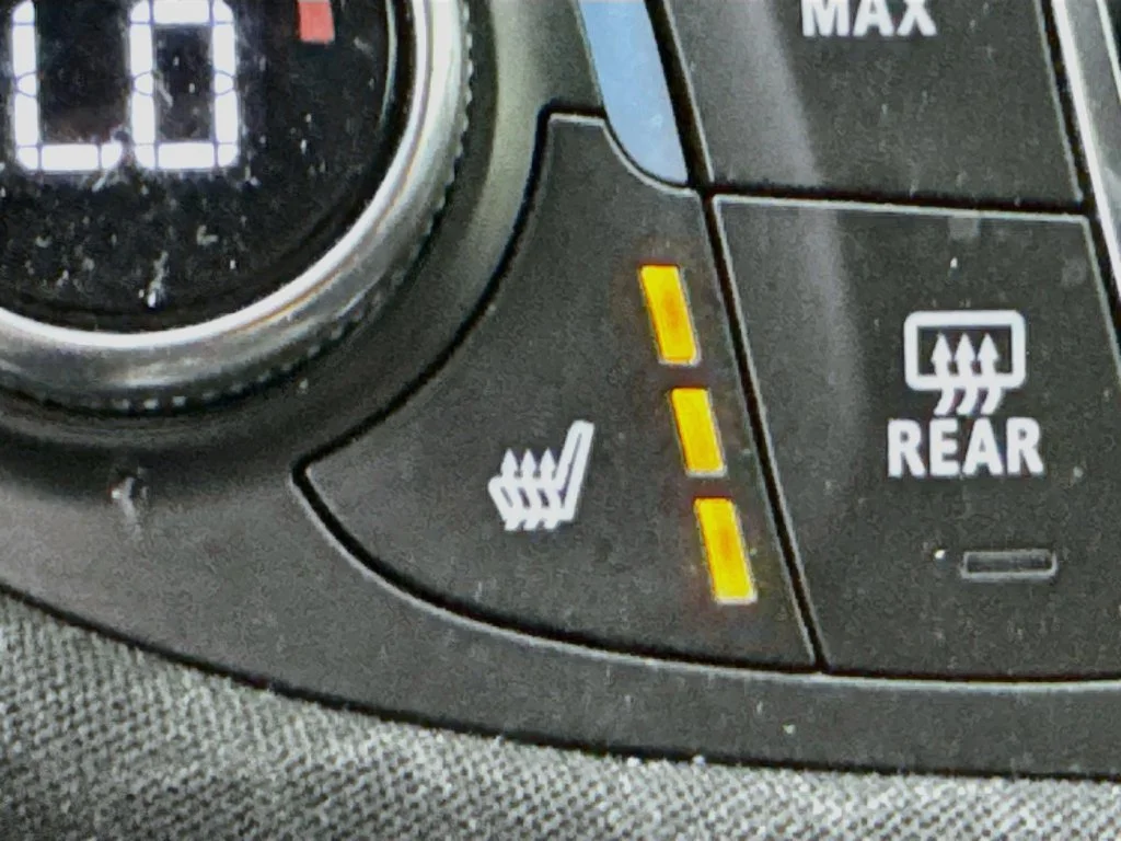Used 2022 Silver Chevrolet LT image 23