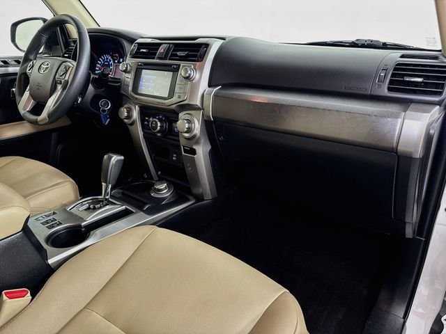 2019 Toyota 4Runner SR5 Premium - Photo 42