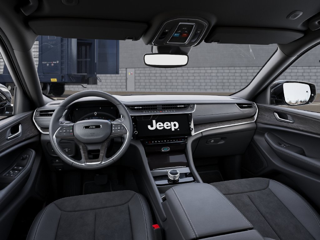 New 2027 Bright White Clear-Coat Paint Jeep Laredo Altitude image 14