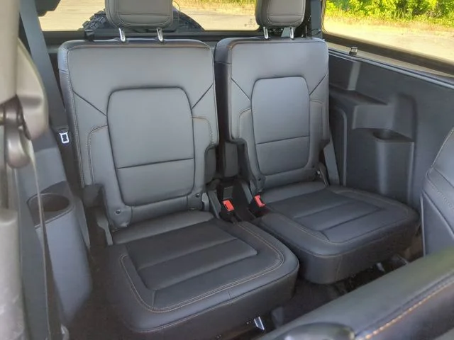 Used 2022 Green Ford Badlands image 31