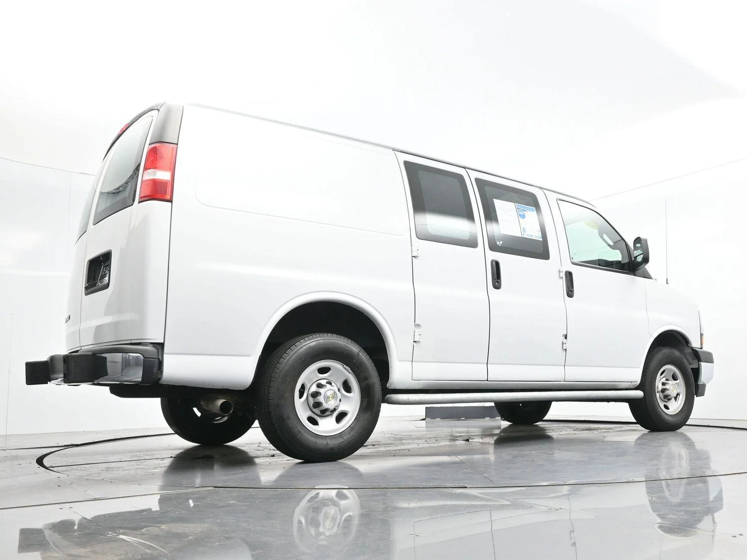 Used 2024 Summit White Chevrolet WT image 44