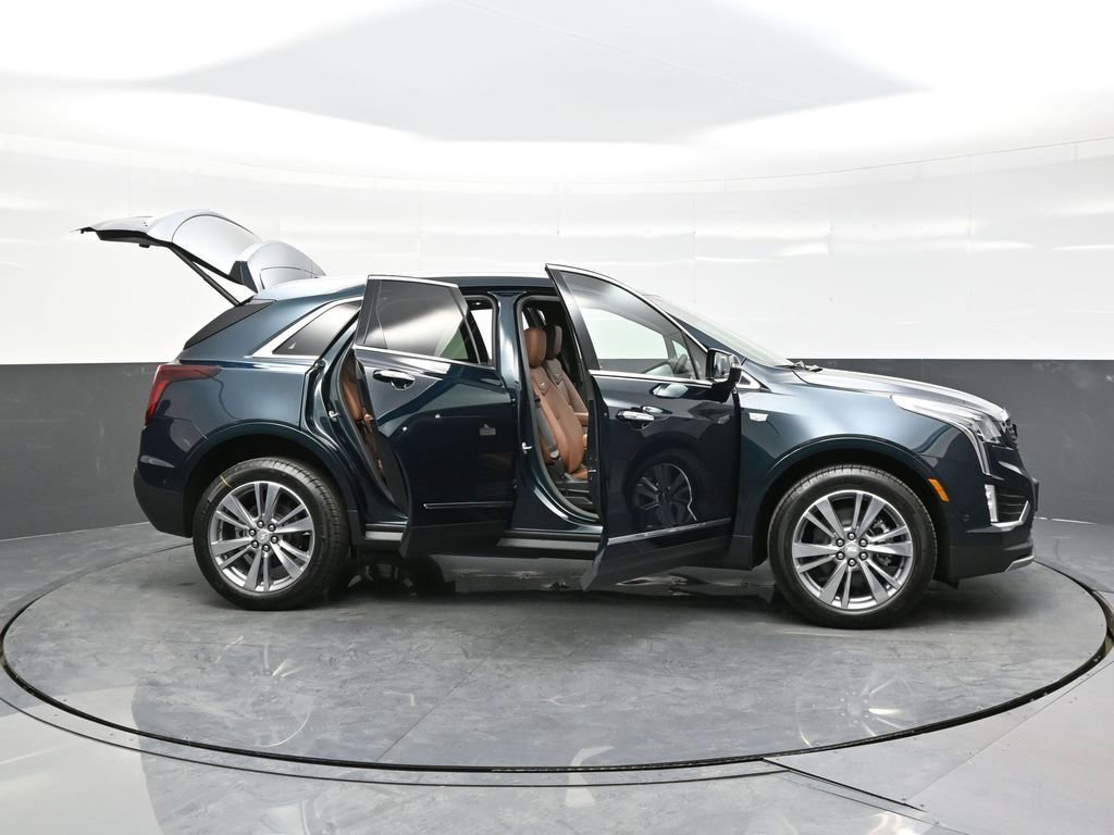 2025 Cadillac XT5 Premium Luxury - Photo 40