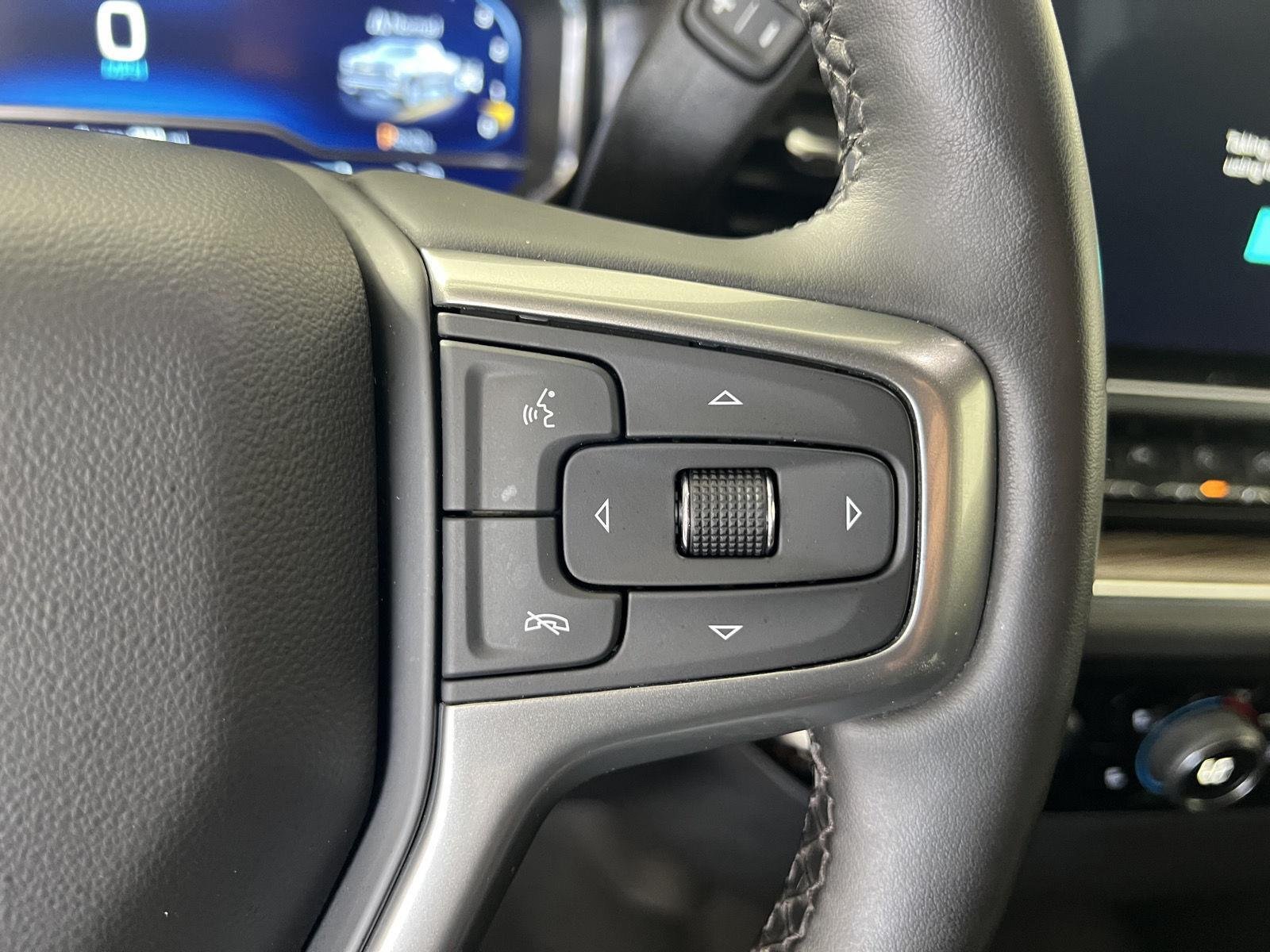 Used 2023 Summit White Chevrolet RST image 11