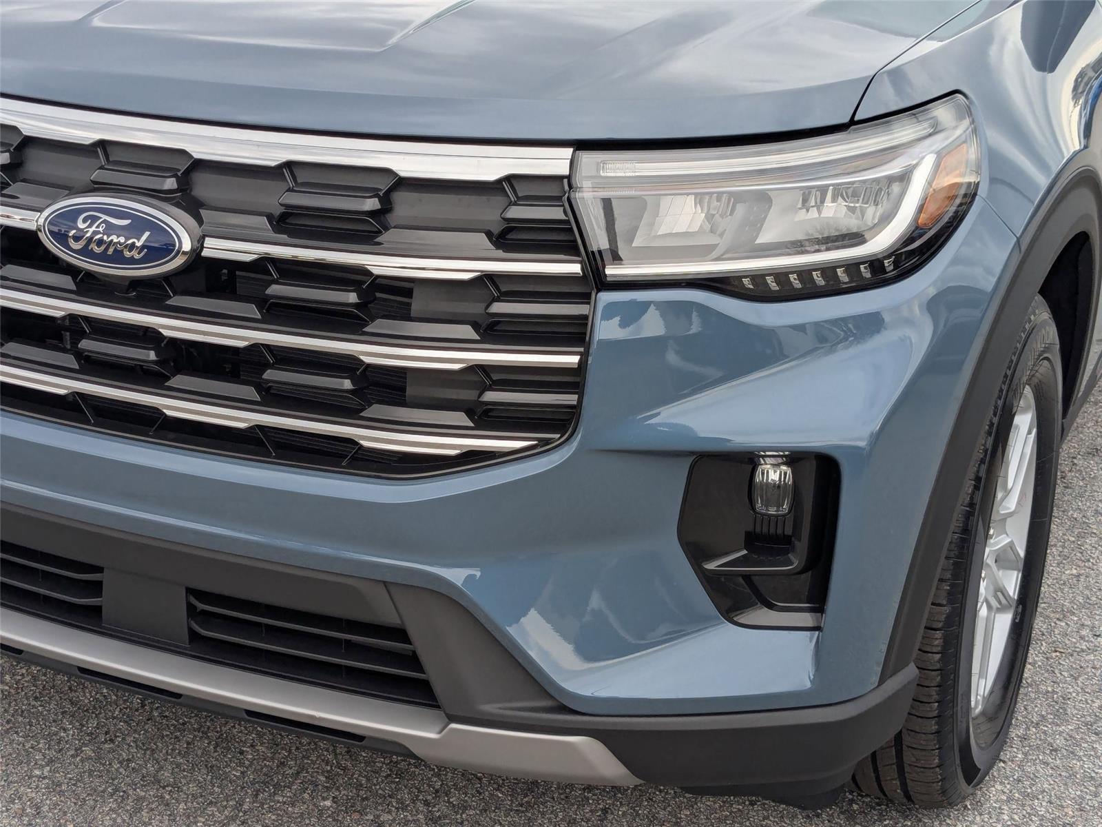 New 2026 Vapor Blue Metallic Ford Active image 9