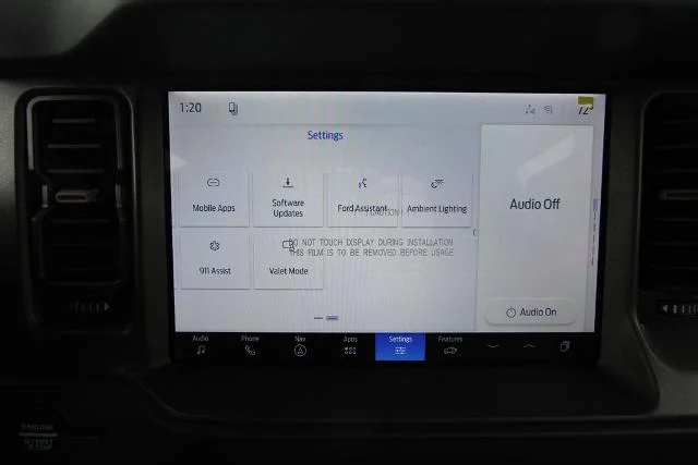 New 2026 Carbonized Gray Metallic Ford Badlands® image 32