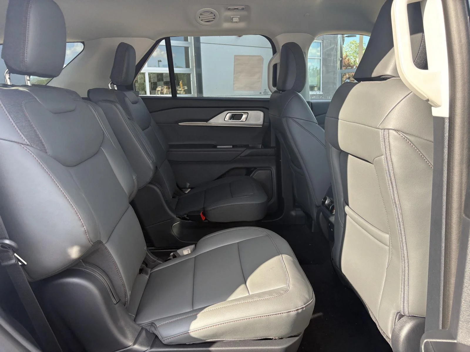 New 2026 Vapor Blue Metallic Ford Active image 21