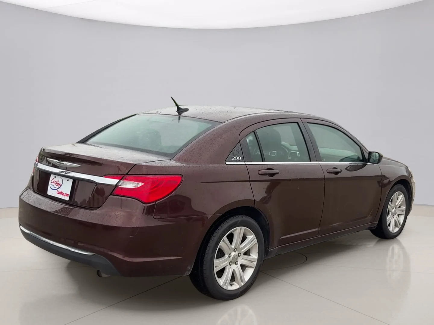 Used 2013 Brown Chrysler TOURING image 5