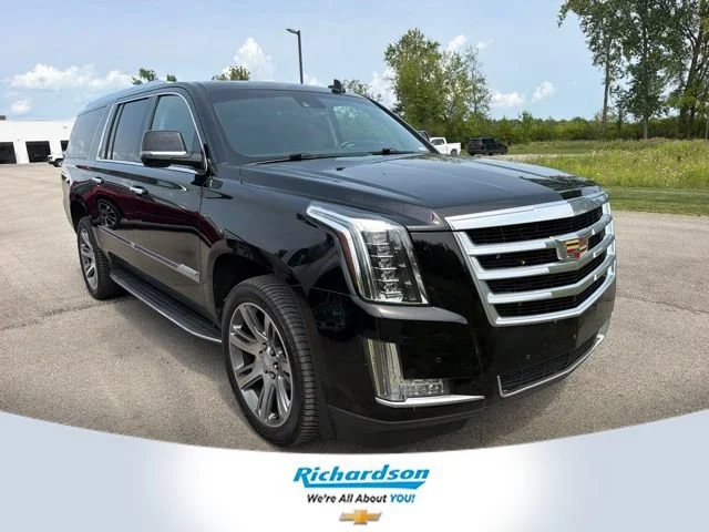 Used 2016 BLACK RAVEN Cadillac Luxury Collection image 1