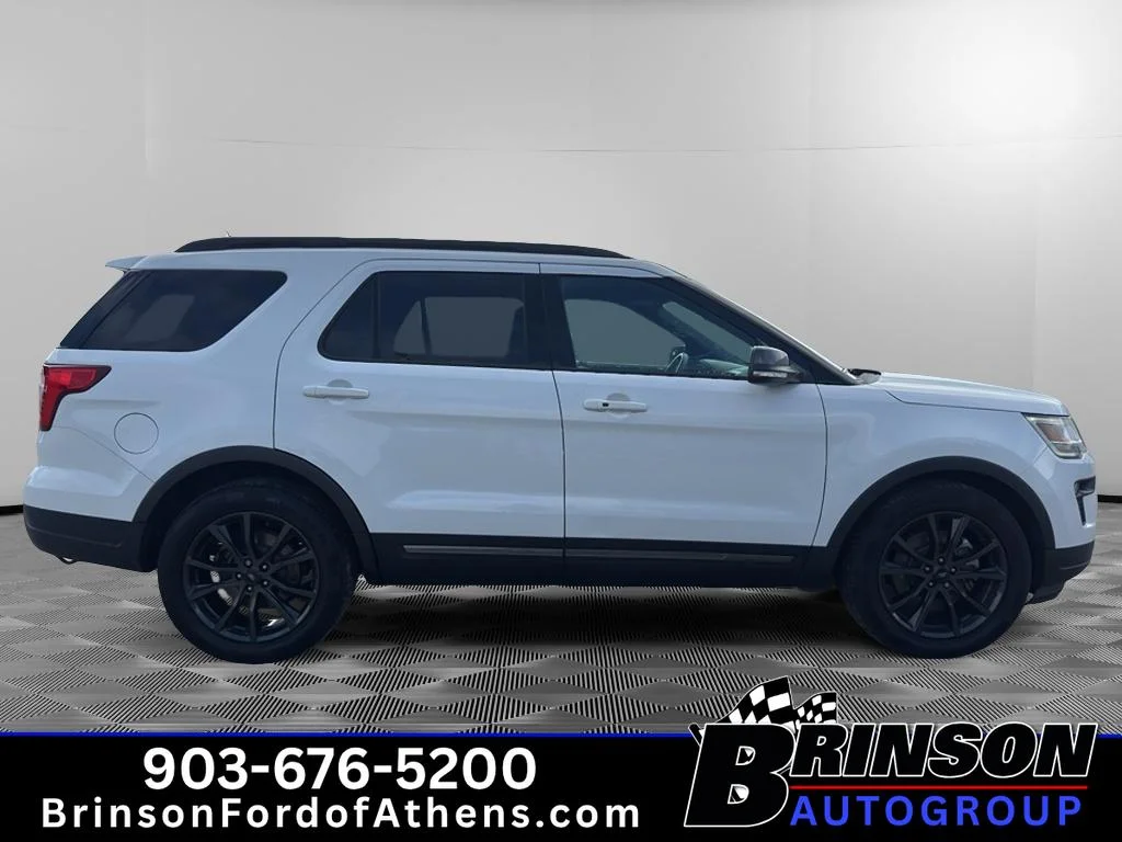 Used 2018 Oxford White Ford XLT image 4