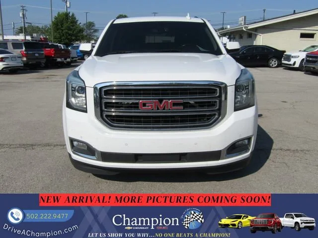 Used 2016 SUMMIT WHITE GMC SLE image 2