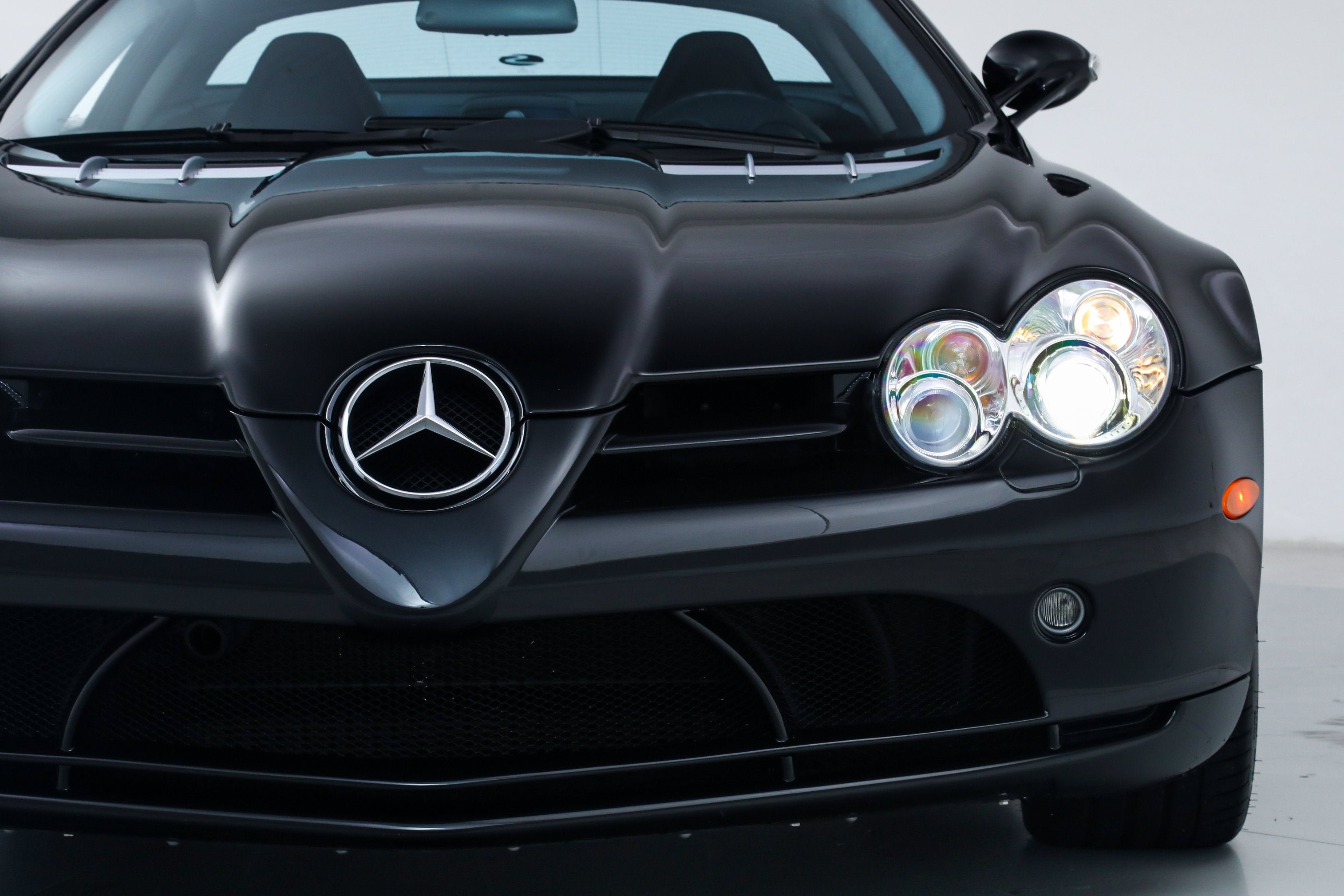 Used 2006 Black Mercedes-Benz  image 12