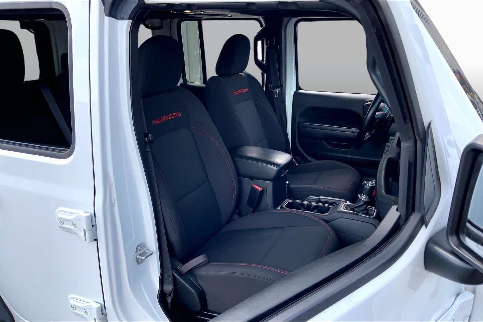 Used 2022 Bright White Clearcoat Jeep Unlimited Rubicon image 9