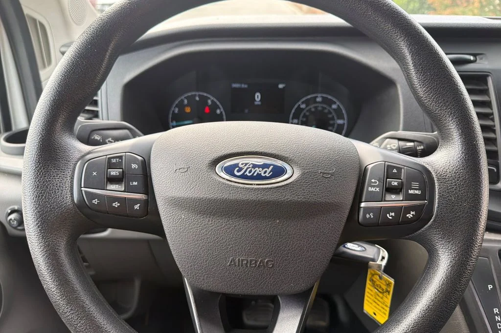 Used 2023 Oxford White Ford Base image 27