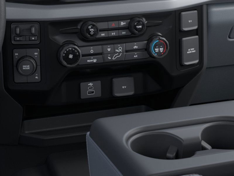 2025 Ford F-350 Super Duty Chassis Cab XL - Photo 16