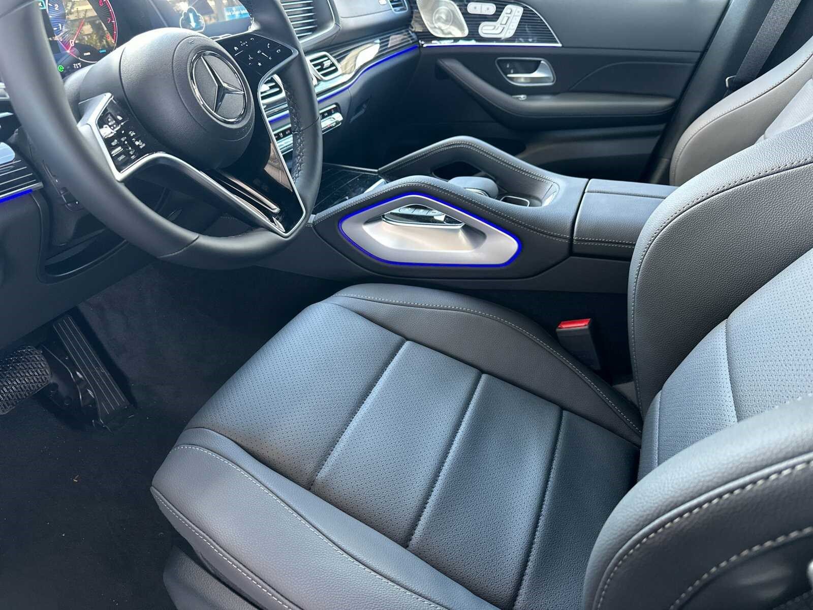 New 2026 Cirrus Silver Metallic Mercedes-Benz GLE 450 Coupe 4D Coupe 4MATIC® image 10