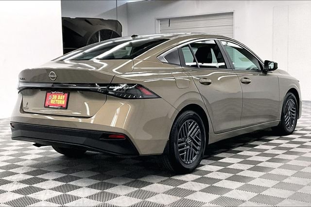 New 2026 Imperial Bronze Nissan SV image 16