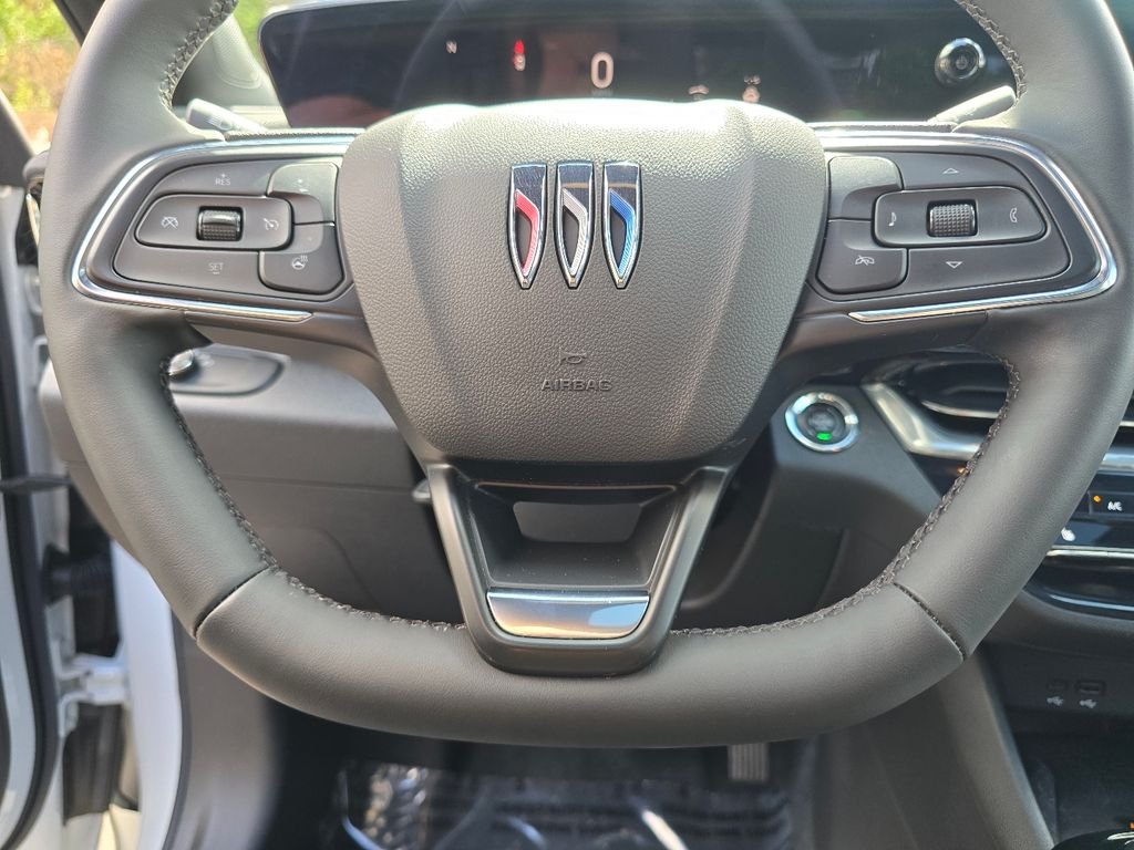 Used 2024 White Buick Avenir image 36