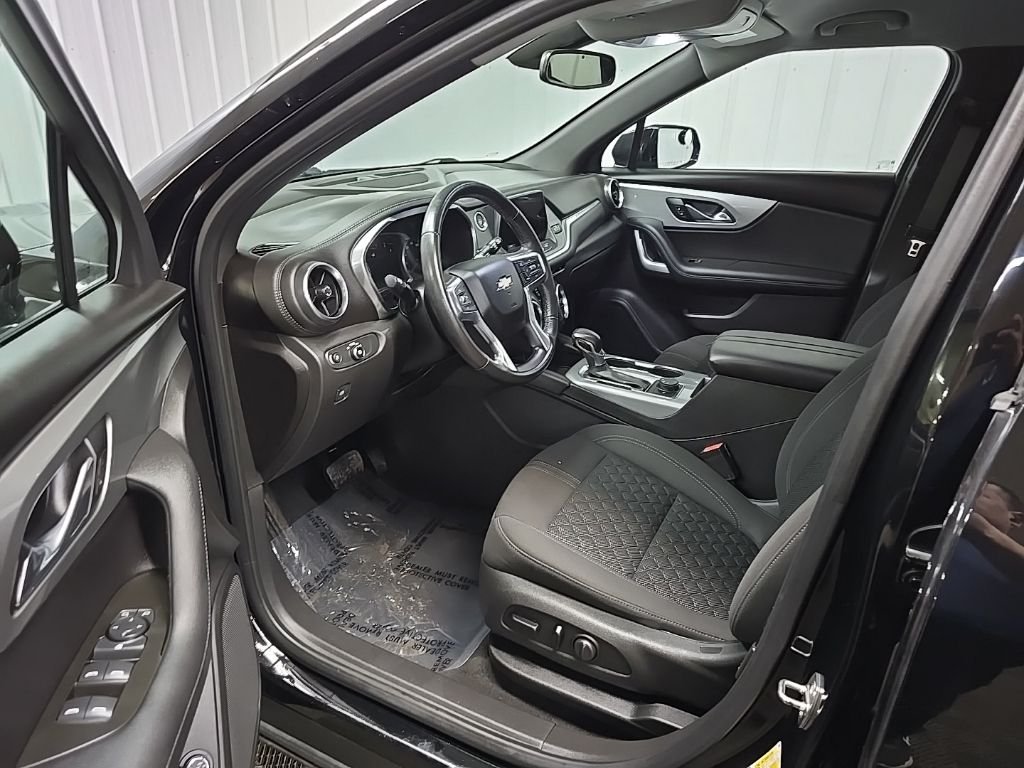 Used 2020 Black Chevrolet LT image 28
