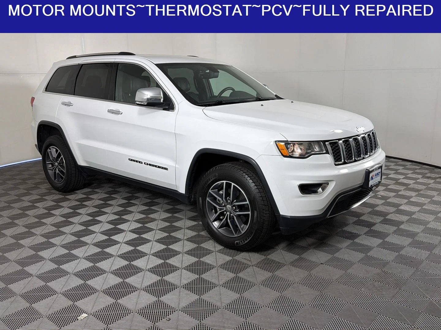 Used 2017 Bright White Clearcoat Jeep Limited image 2