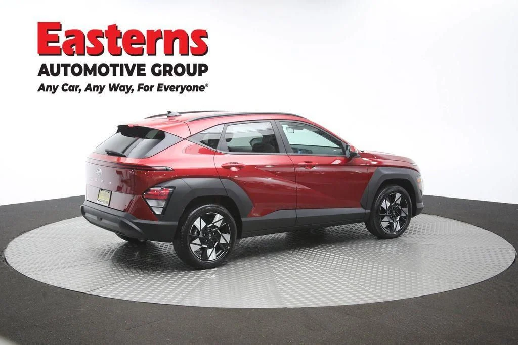Used 2025 Red Hyundai SEL image 43