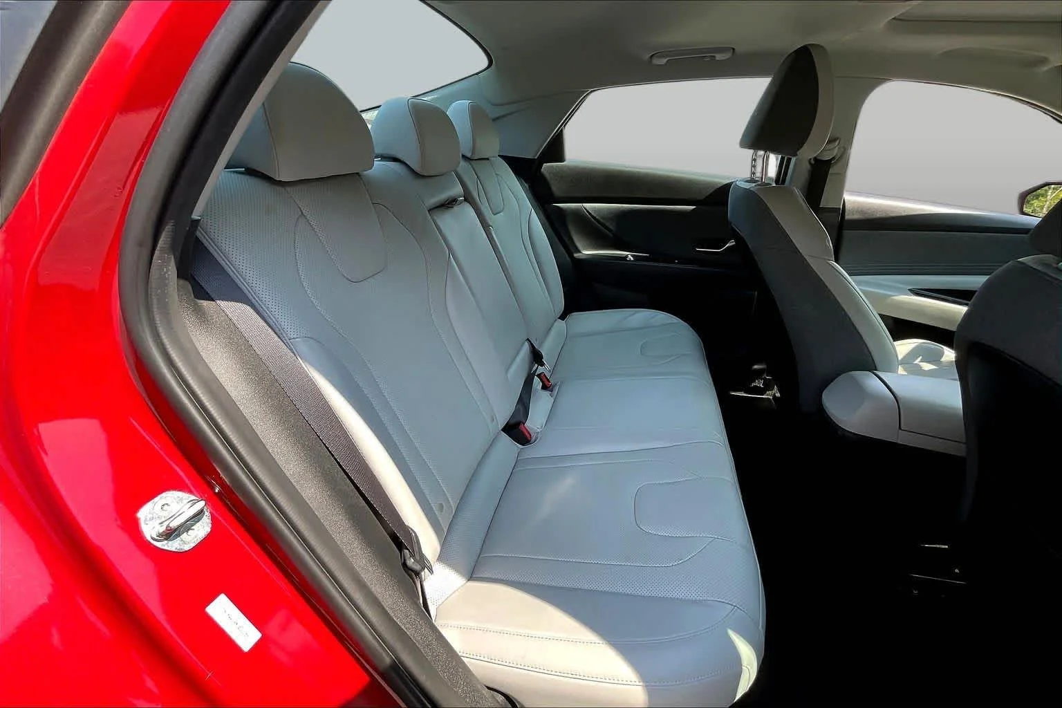 Used 2022 Scarlet Red Pearl Hyundai Limited image 21