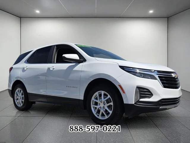 Used 2023 Summit White CHEVROLET LT image 7