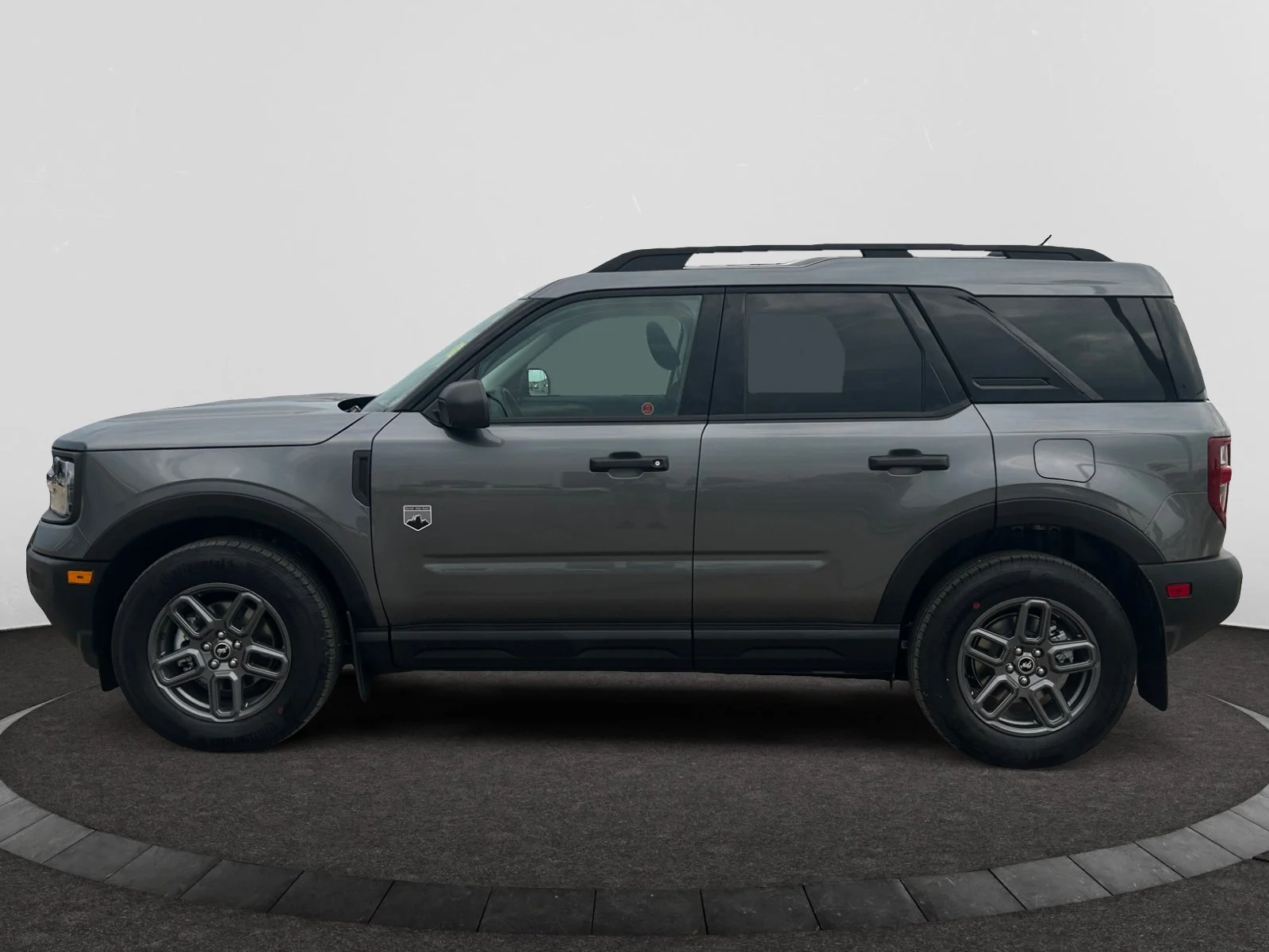 New 2026 Carbonized Grey Metallic Ford Big Bend image 2