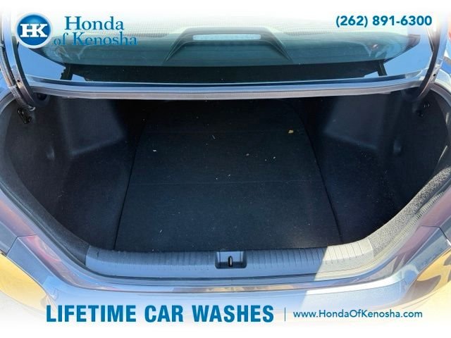 Certified Used 2025 Meteorite Gray Metallic Honda 1.5T SE image 9