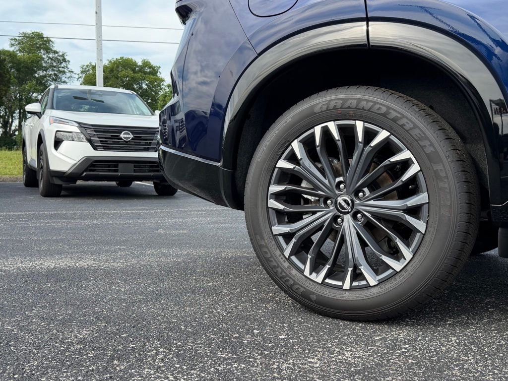 New 2026 Deep Ocean Blue Pearl Nissan Platinum image 35