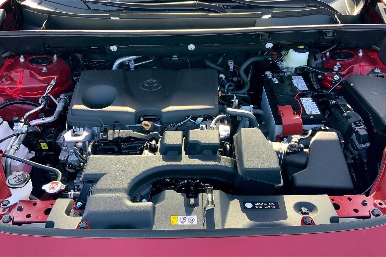 Used 2025 Ruby Flare Pearl Toyota XLE image 16