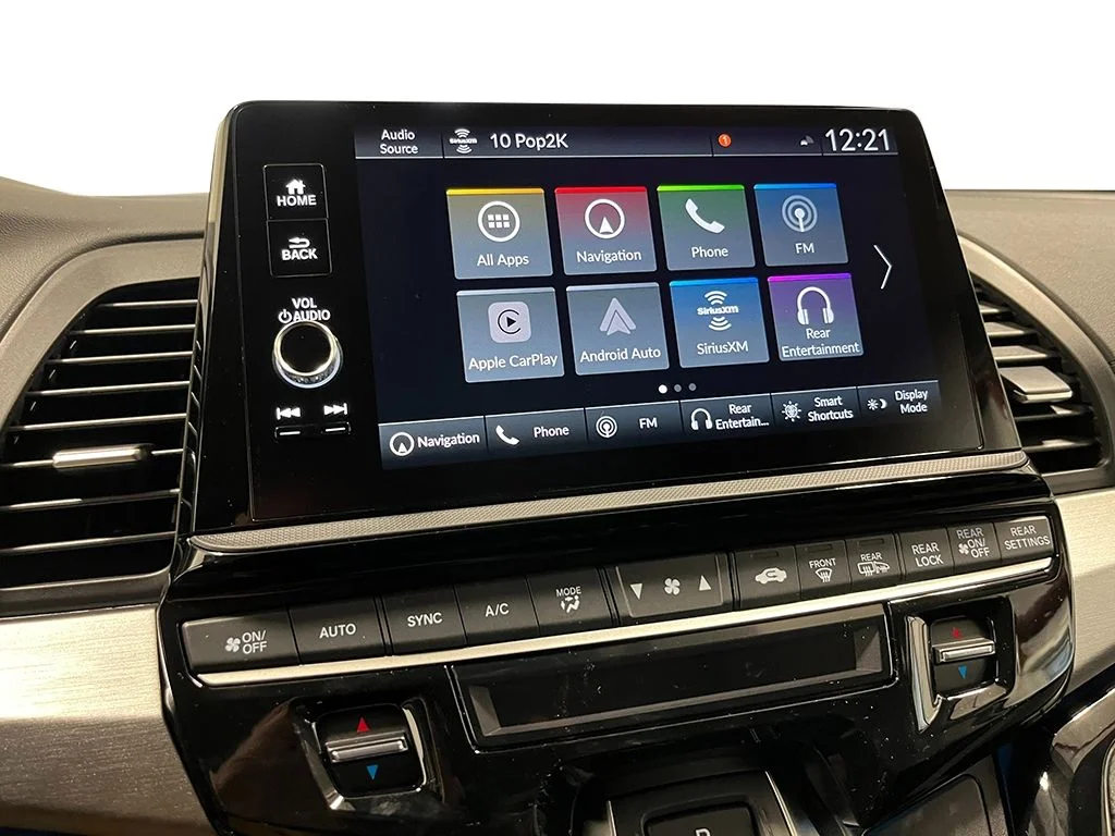 New 2026 Platinum White Pearl Honda Touring image 19
