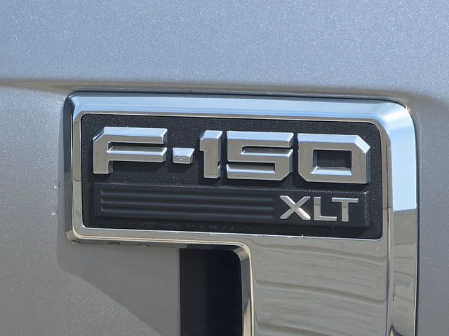 Certified Used 2024 Iconic Silver Metallic Ford XLT image 36