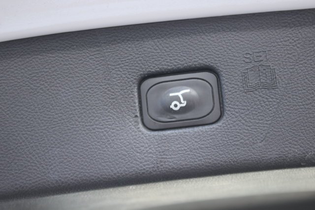 Used 2024 White Ford SEL image 29