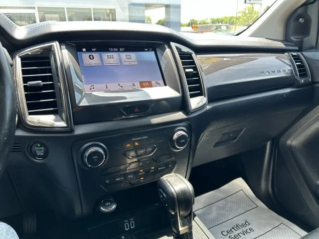 Used 2019 Magnetic Ford Lariat image 38