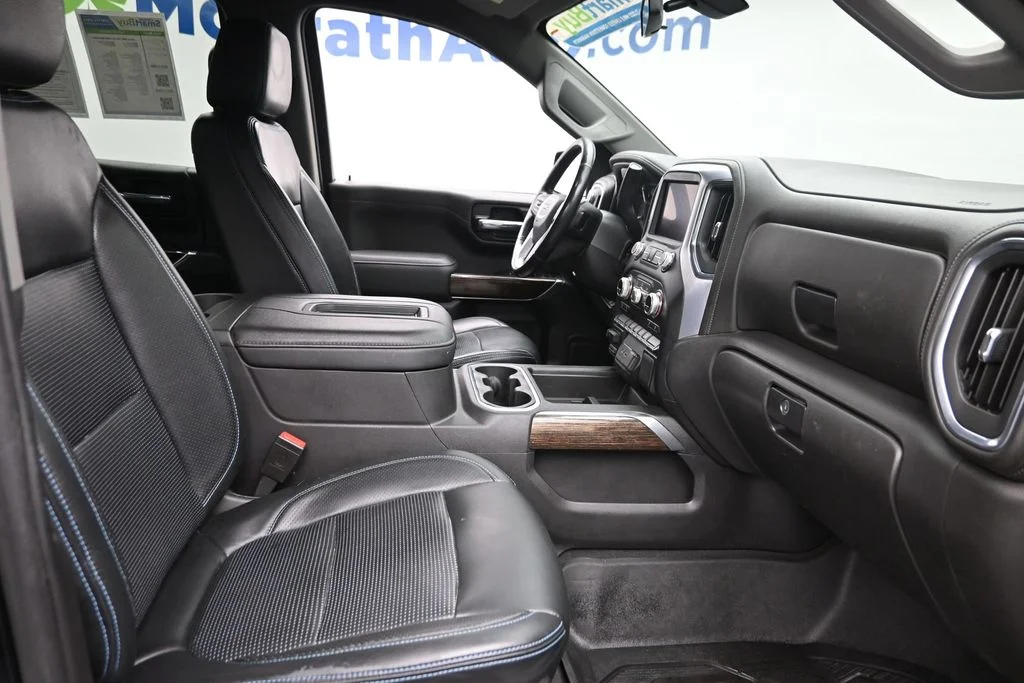 Used 2021 Black GMC Elevation image 9
