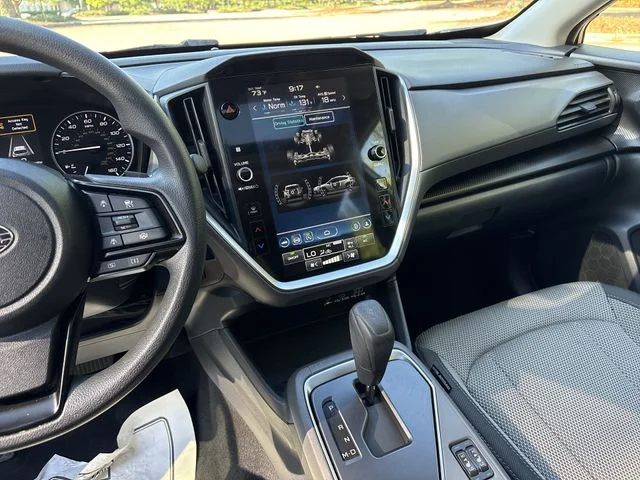 Used 2024  Subaru premium image 20